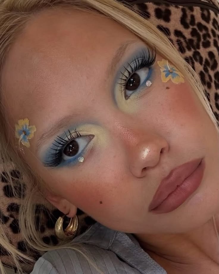 Pastel shadow with gems