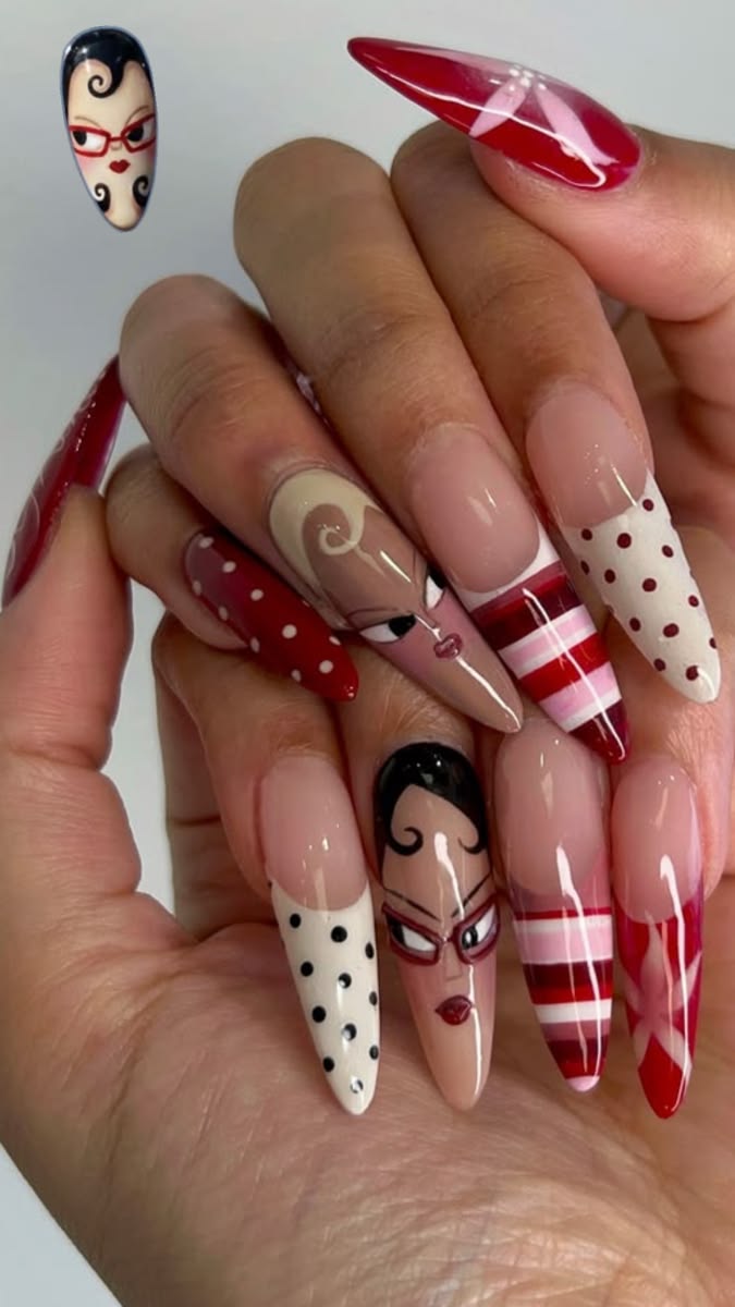 Nails by Sienna